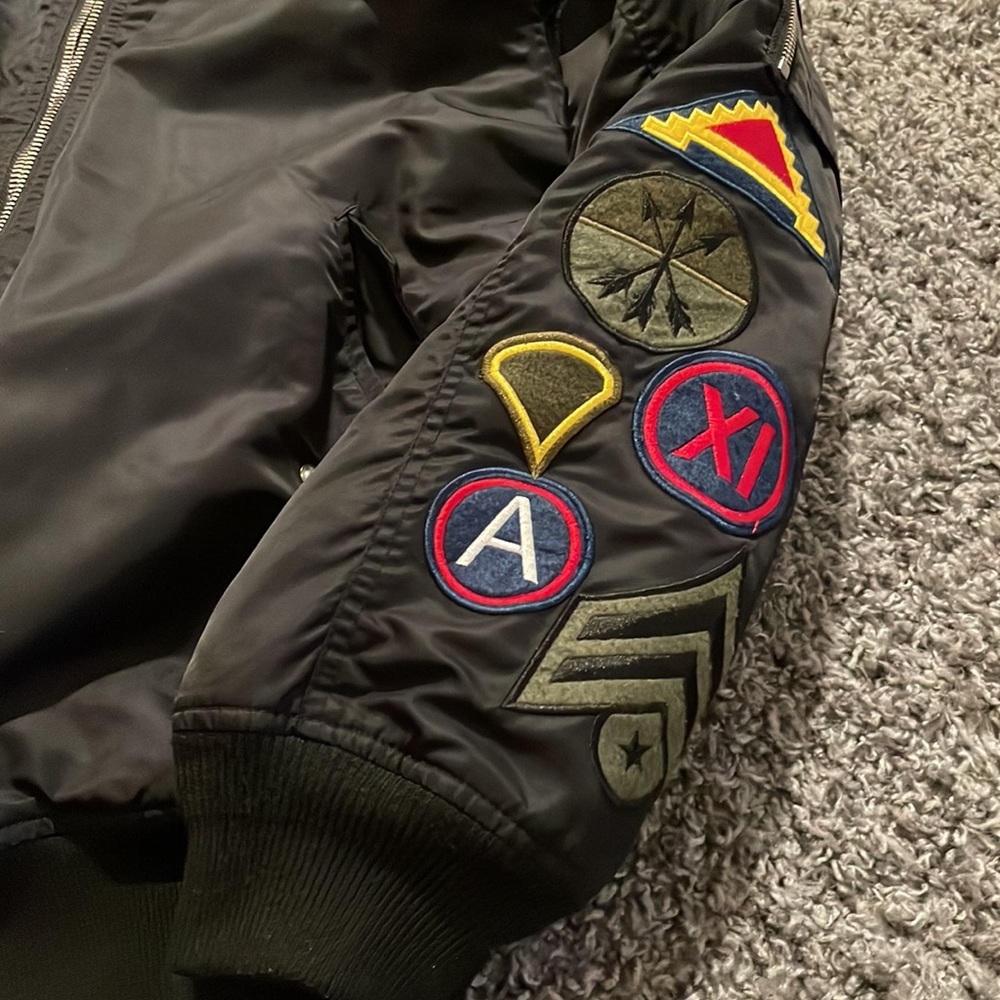 Bomber Jacket - Picture 2 of 6